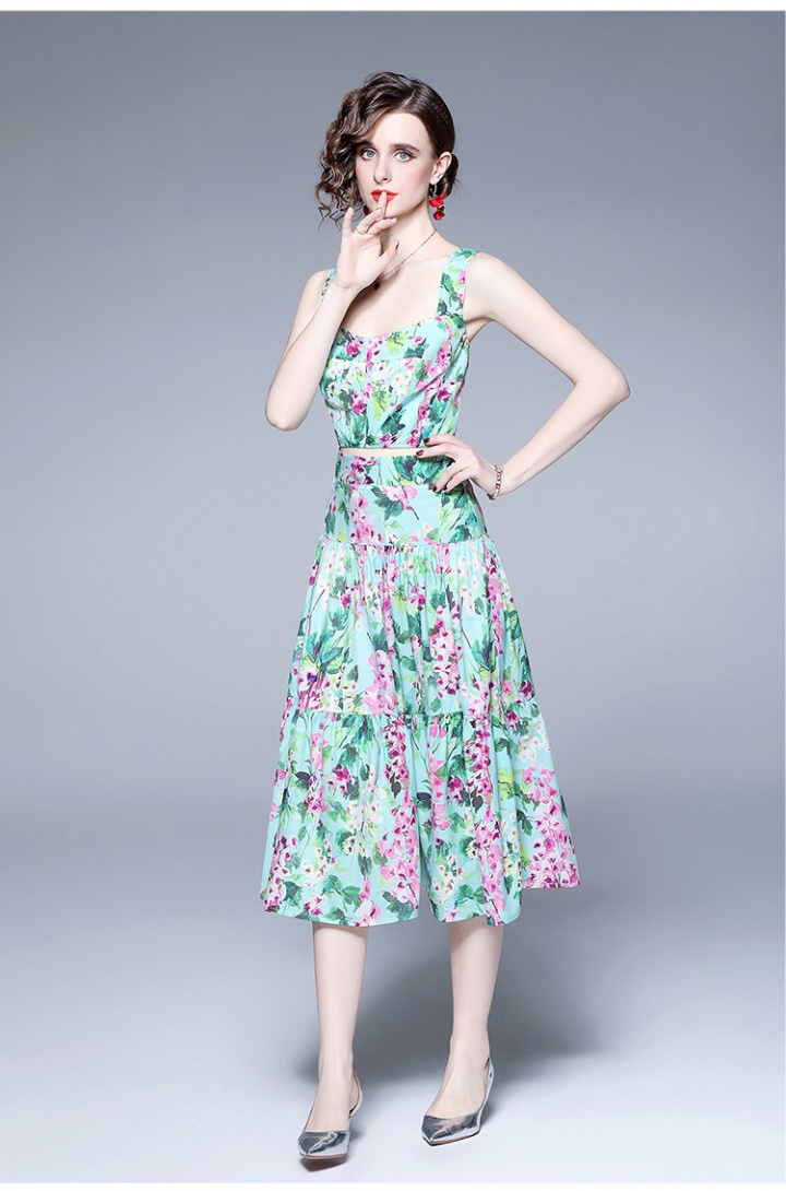 Summer vacation sling flowers ladies long skirt a set