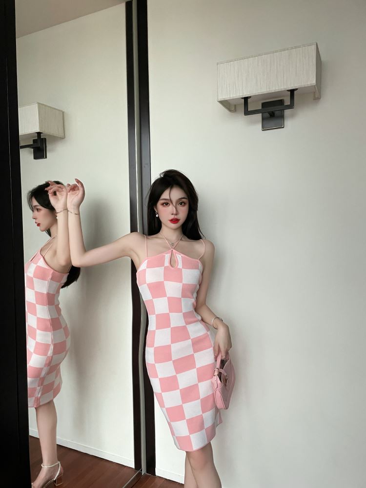 Halter sexy chessboard temperament dress for women
