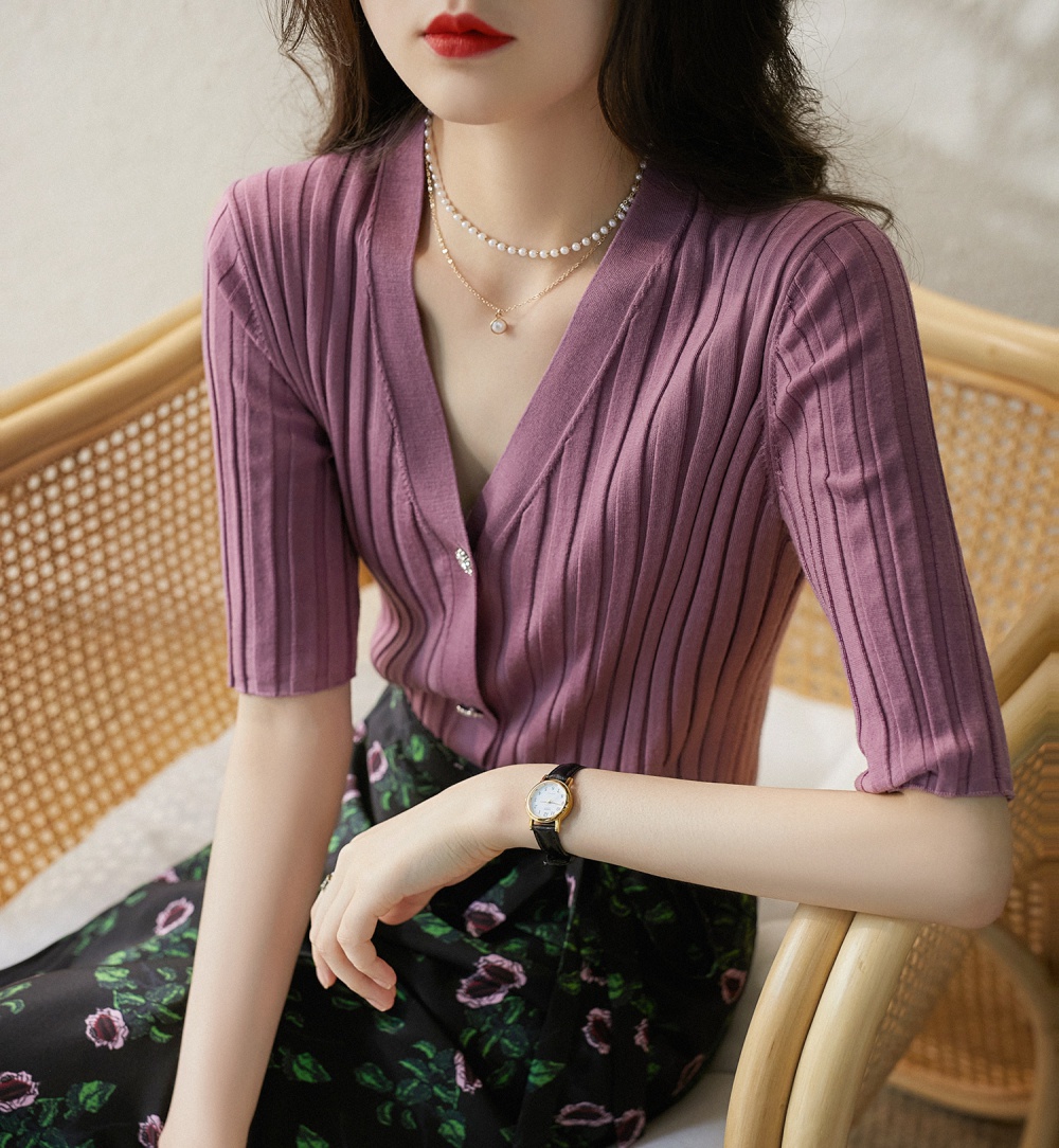 Intellectuality spring and summer V-neck cardigan