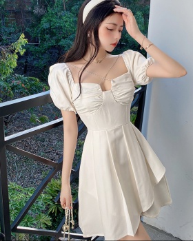 Low-cut halter dress chain sexy formal dress