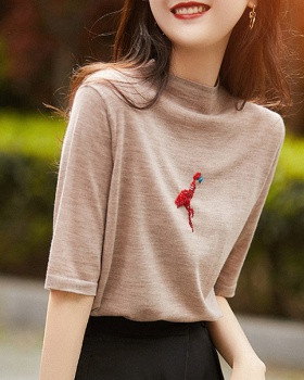 Embroidery thin tops short sleeve summer sweater for women