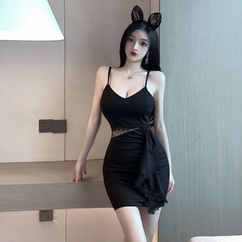Low-cut package hip hollow fashion sling dress
