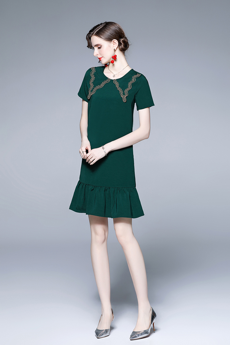 European style playful lapel summer embroidered dress