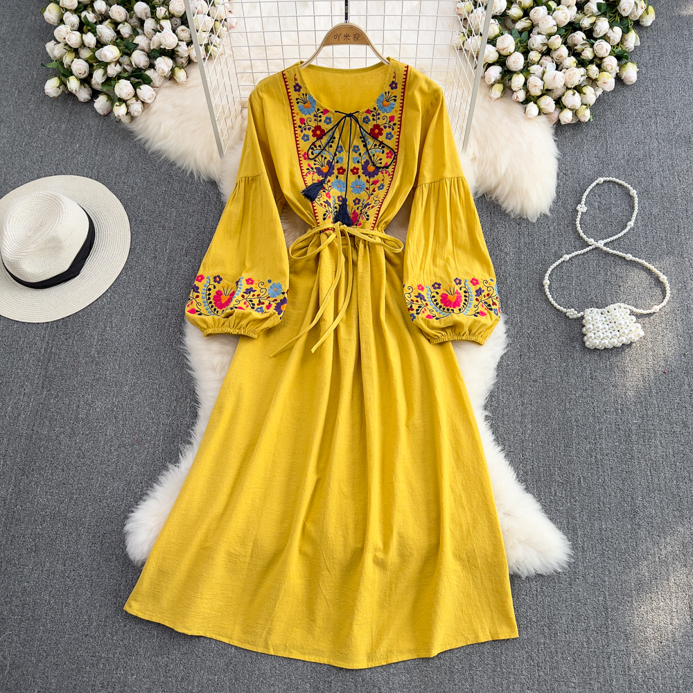 Vacation long dress embroidery dress