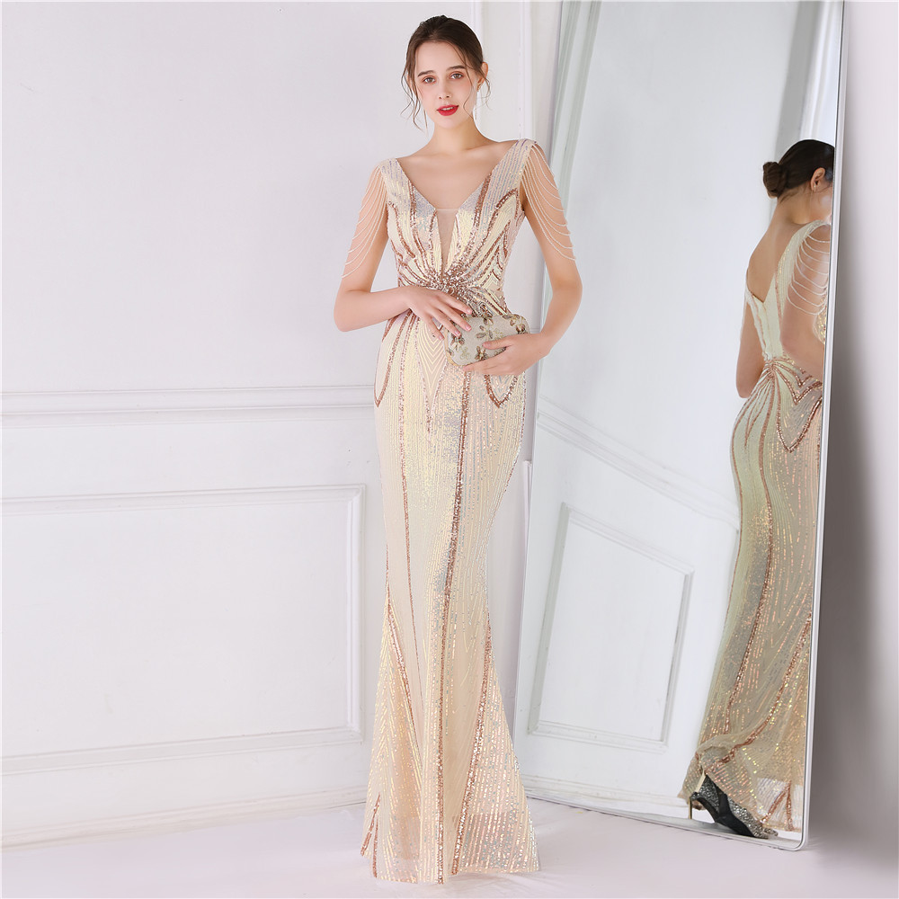 Long elegant long sleeve sequins banquet dress