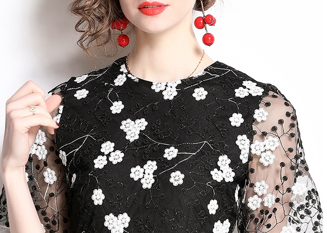Lady slim France style embroidery summer gauze dress