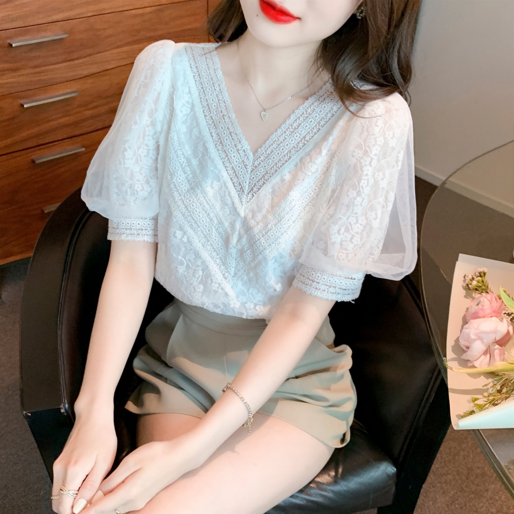 Lace puff sleeve V-neck bottoming shirt lady summer shirts
