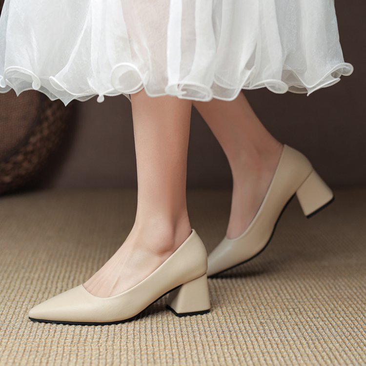 Low fashion high-heeled shoes pointed shoes for women