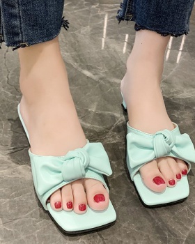 Fish mouth summer wears outside slippers for women