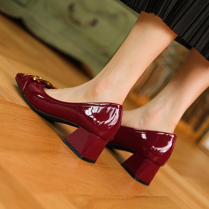 Spring retro low sheepskin microfiber shoes for women
