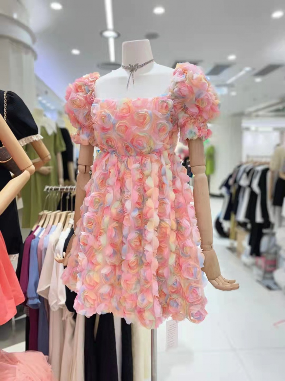 Stereoscopic spring and summer dress
