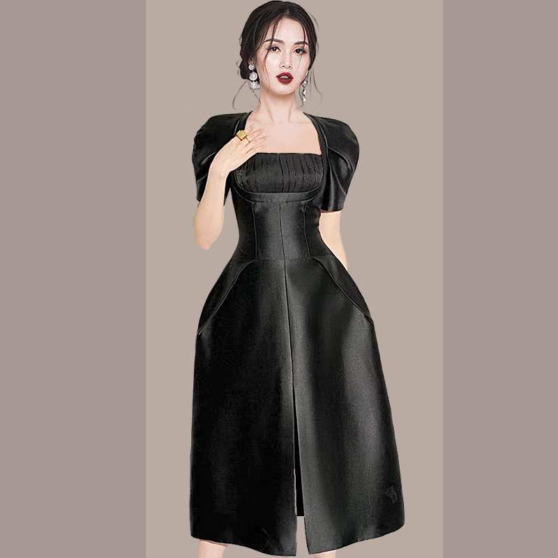 Black square collar split puff sleeve formal dress