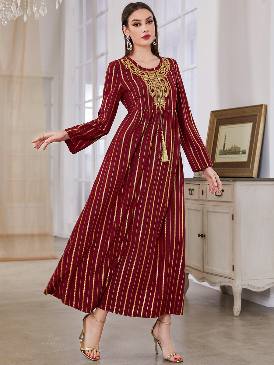 Bronzing fashion flowers embroidery red Casual long dress
