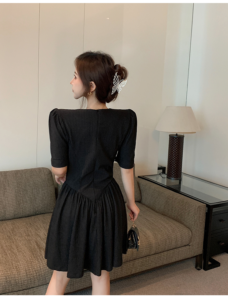 Summer dress fashion and elegant T-back for women