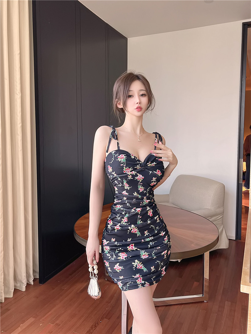 Slim fold floral spicegirl sexy dress