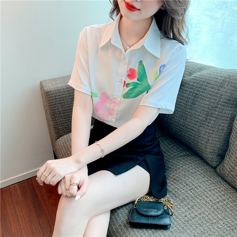 Student summer shirt chiffon floral tops for women