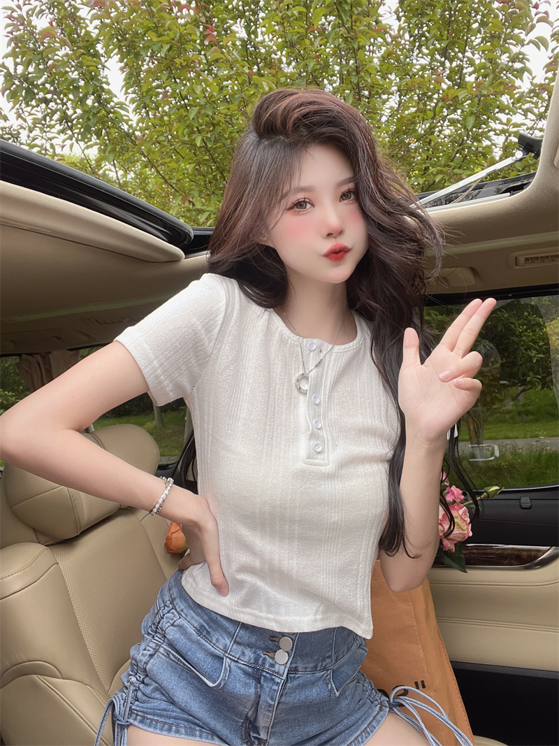 Retro round neck tops buckle short sleeve sweater for women