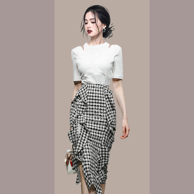 Temperament summer zip tops plaid knitted skirt a set