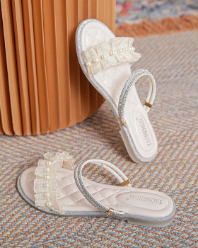 Wear pearl round lace cozy flat slippers for women