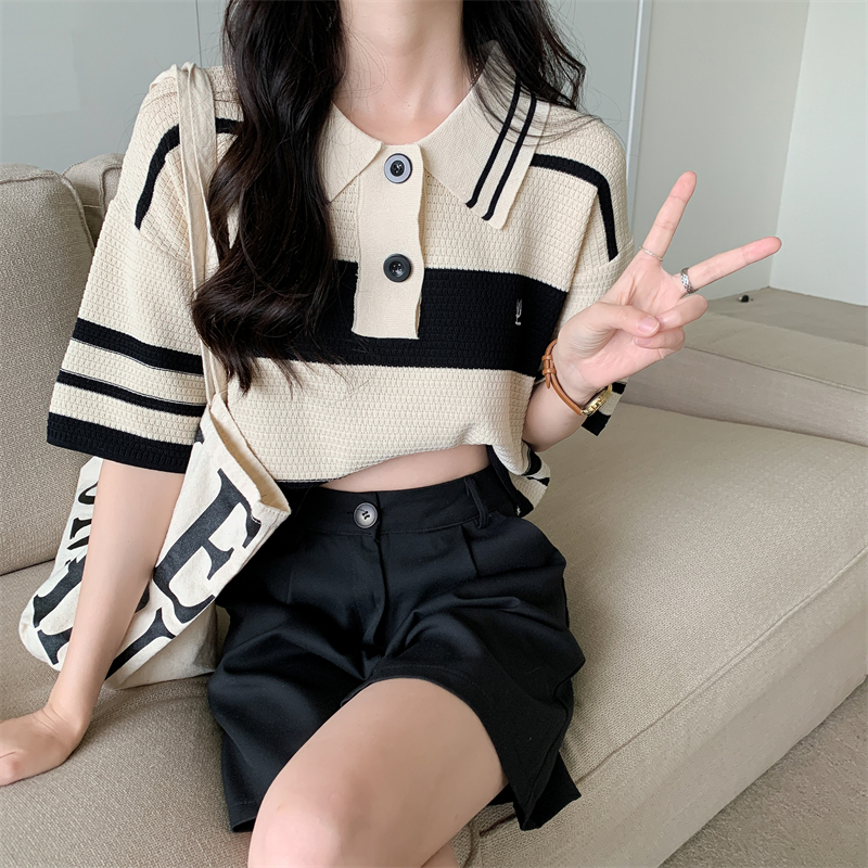 Unique retro short sleeve T-shirt loose short knitted tops
