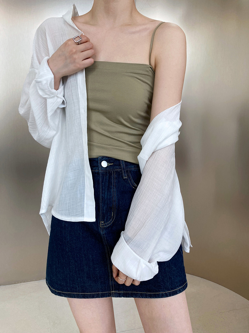 With chest pad tops bottoming vest for women