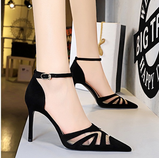 Hollow front slim stilettos low nightclub pointed sandals