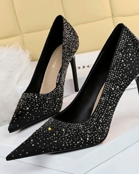 Satin  high-heeled shoes pointed shoes for women