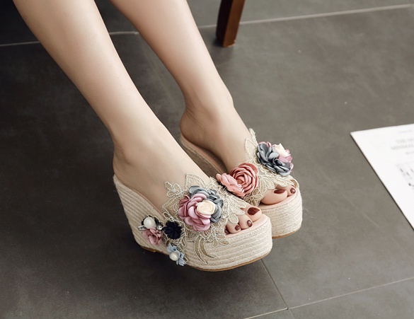 Flowers slipsole slippers transparent sandals for women