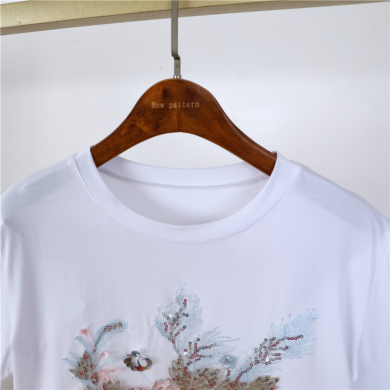 Flowers snow white round neck cozy summer T-shirt