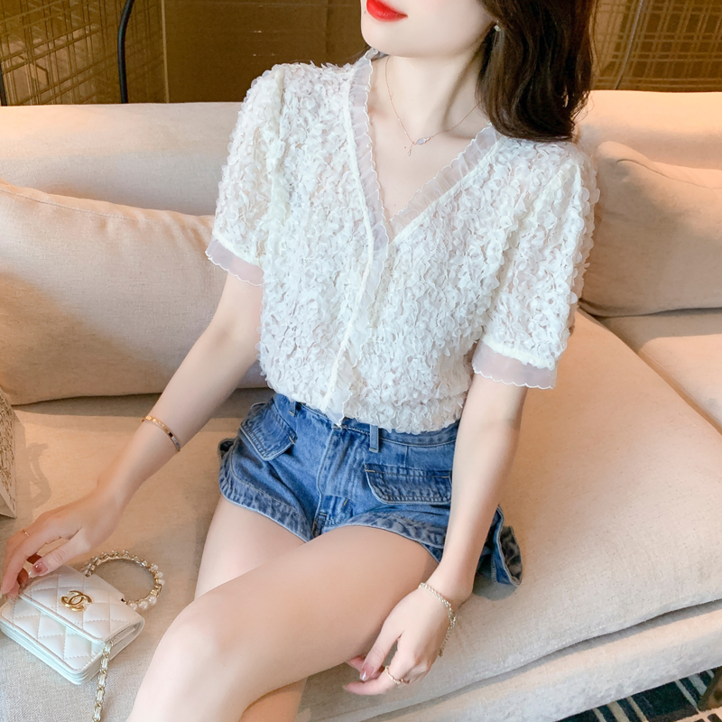 Short V-neck summer shirts lace short sleeve tops for women