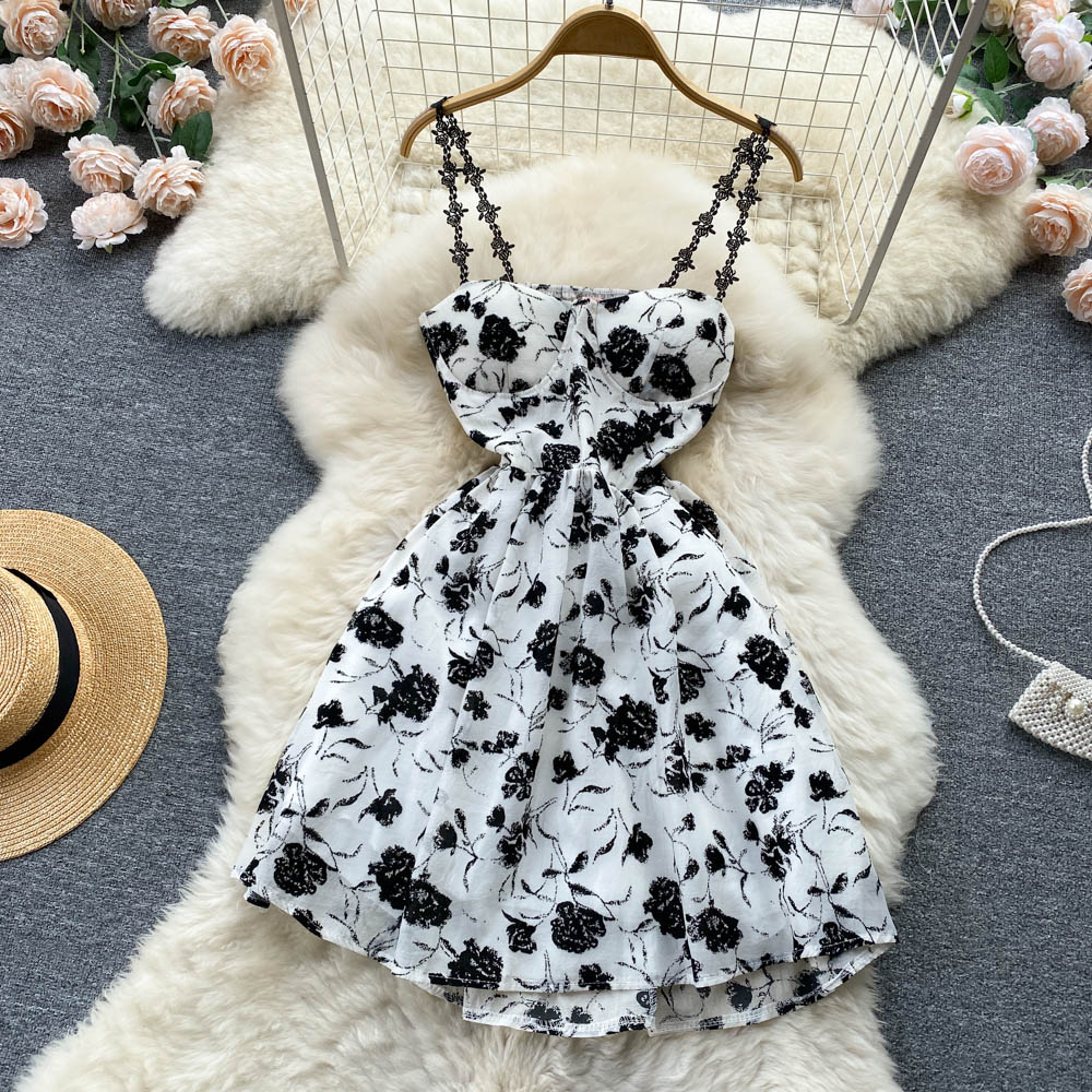 Sweet vacation sling slim lace dress for women
