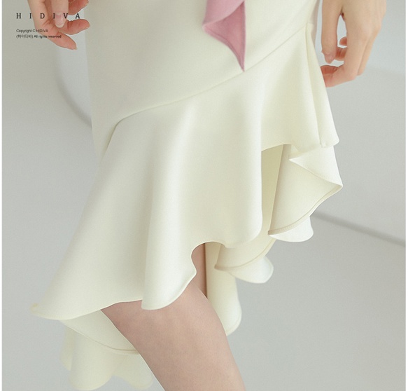Pseudo-two Korean style temperament frenum V-neck dress