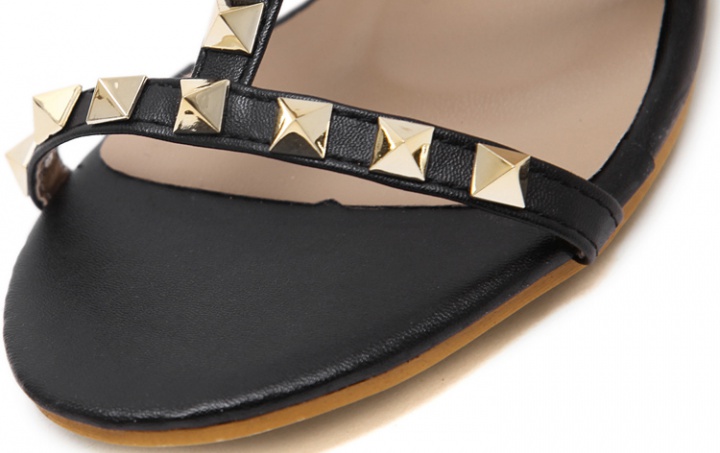 Black fish rivet slippers middle-heel high-heeled sandals