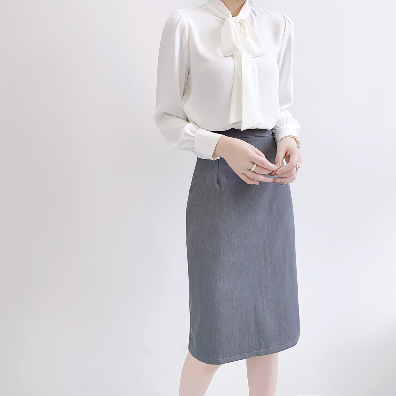 Simple commuting skirt spring and summer one step skirt