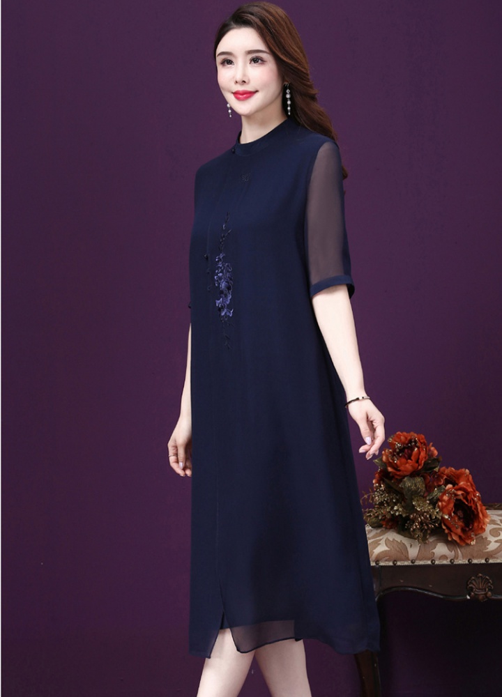 Noble Pseudo-two cheongsam embroidery short sleeve dress