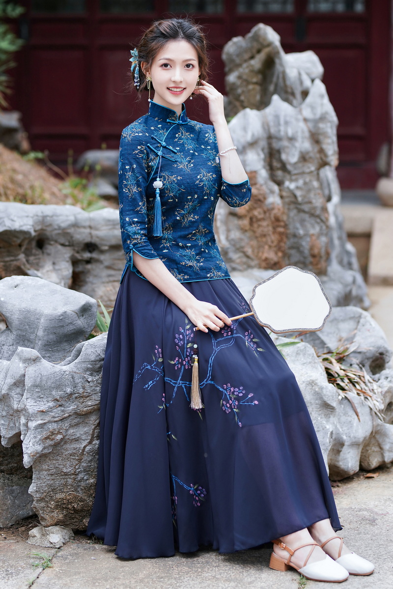 Hand-painted retro tops Han clothing slim skirt a set