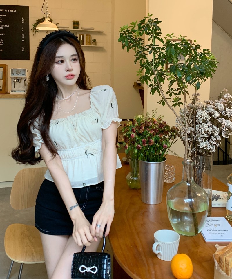 Square collar Korean style refreshing flat shoulder tops