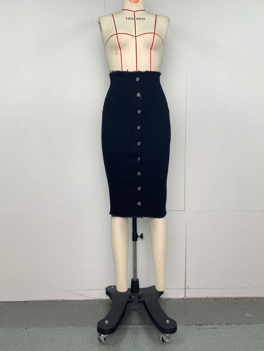 Package hip denim European style short skirt for women