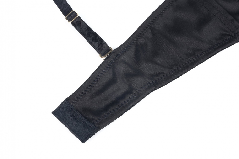 Adjustable halter underwear lace shoulder strap Bra a set