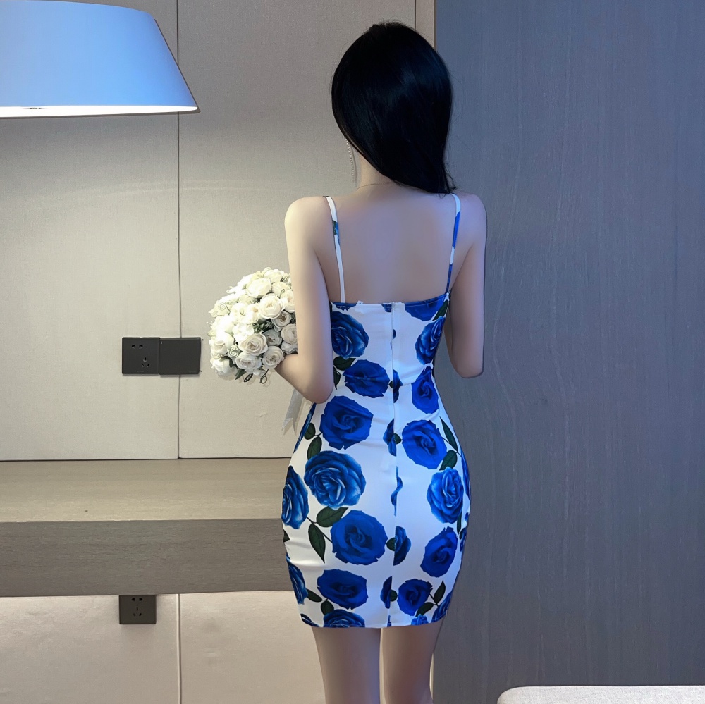 Short sleeve strapless low-cut dress for women
