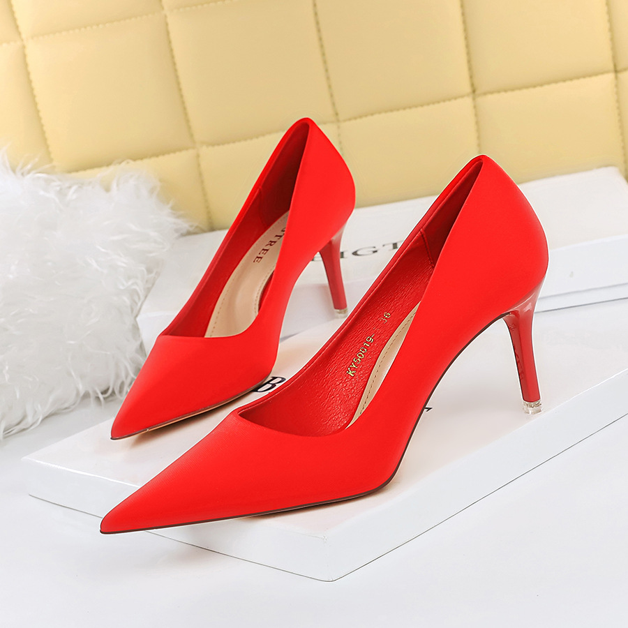 Korean style pointed high-heeled shoes fashion shoes