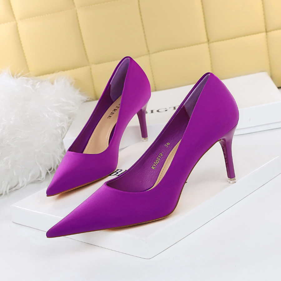Korean style pointed high-heeled shoes fashion shoes