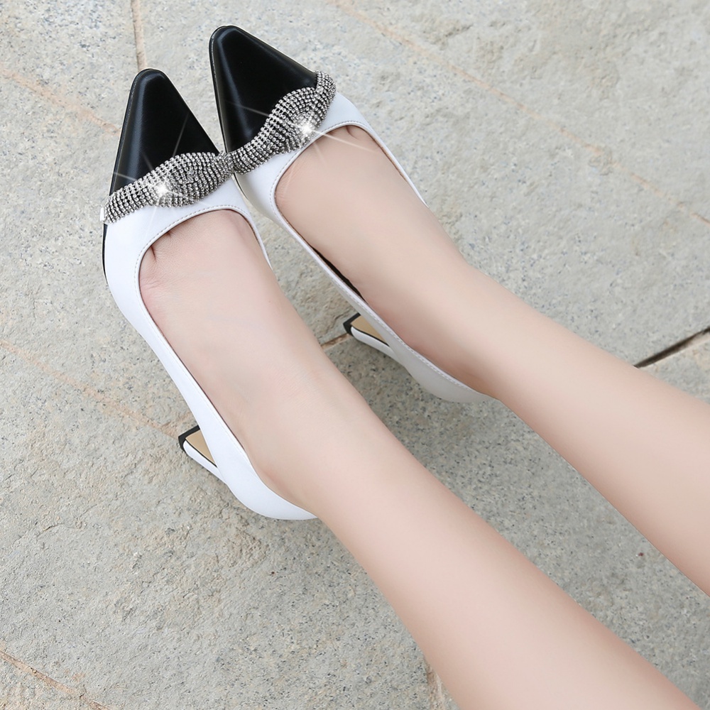 Refreshing high-heeled shoes large yard shoes for women
