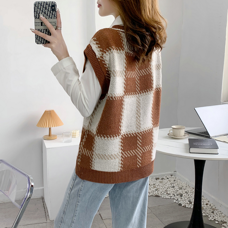 V-neck Korean style vest knitted sleeveless sweater