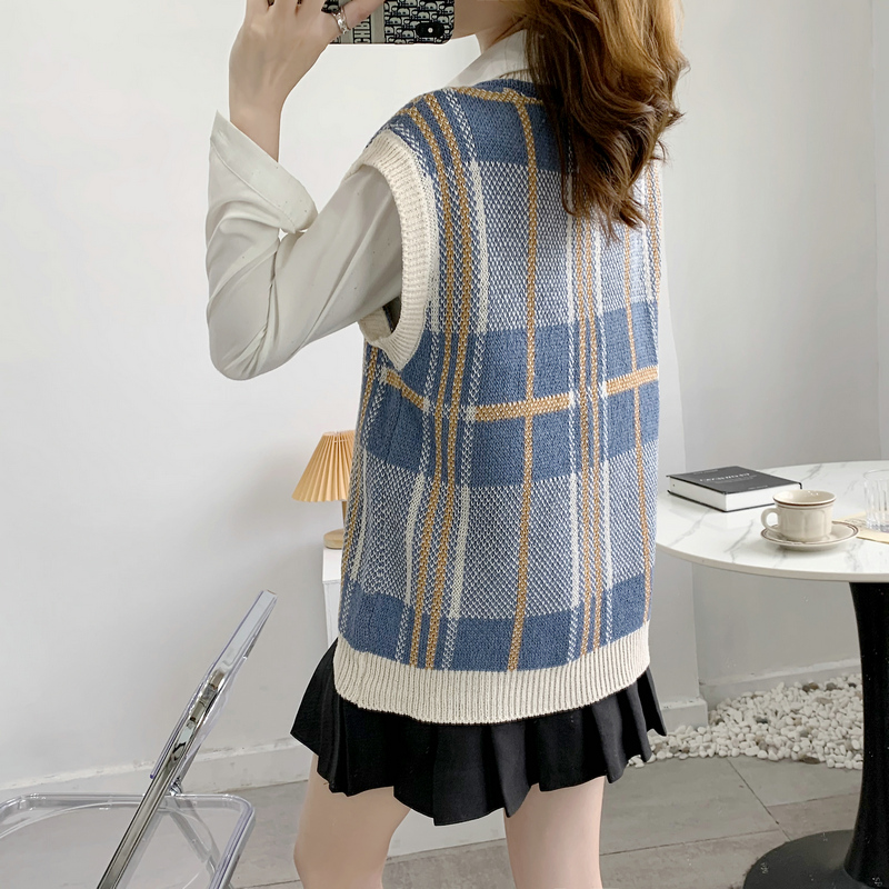 Plaid V-neck vest loose bottoming sweater for women