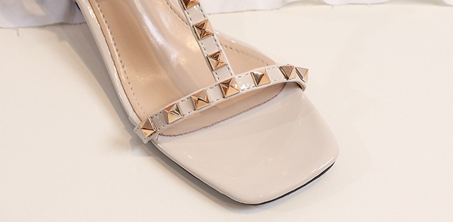 Thick sandals Rome style high-heeled shoes for women