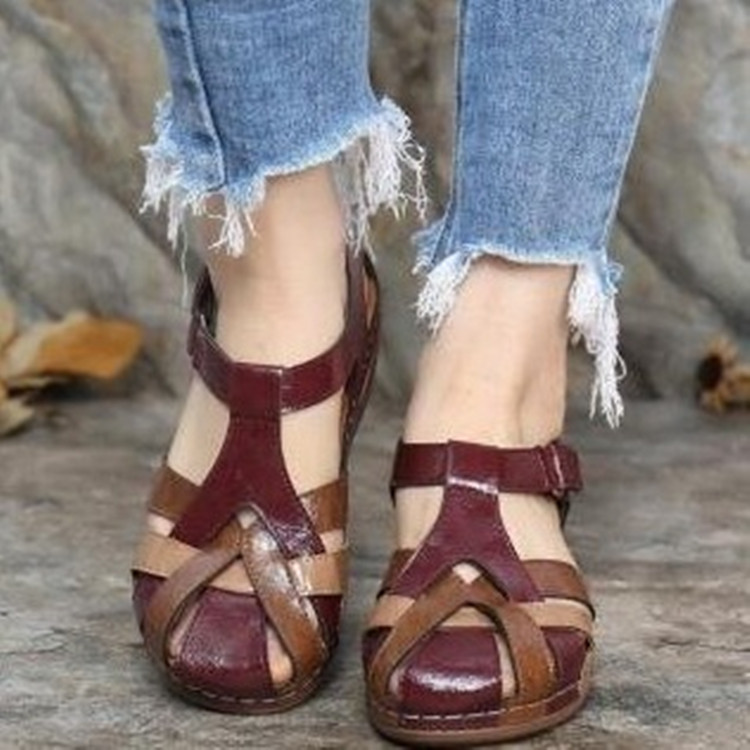 Large yard slipsole lithe cross sandals for women