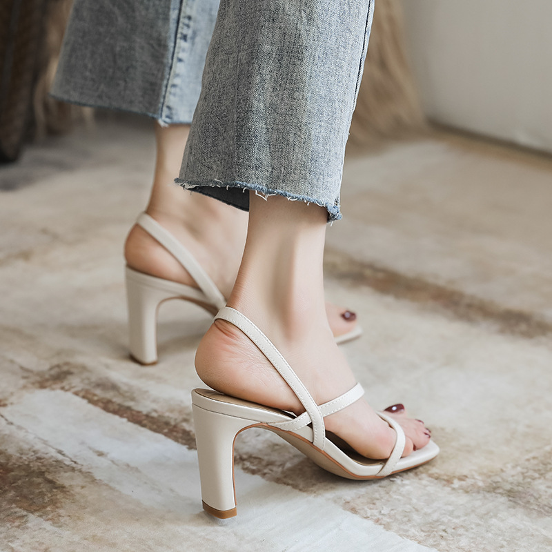 Thick summer open toe sandals square head rome shoes