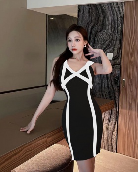 Slim sling knitted temperament sleeveless mixed colors dress