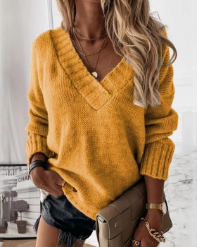 Pullover European style sweater for women